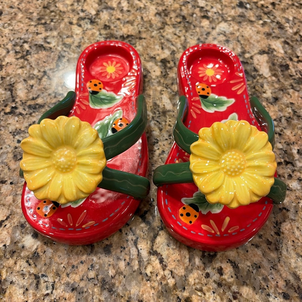 Flip flop tealight/small candle holders set of 2